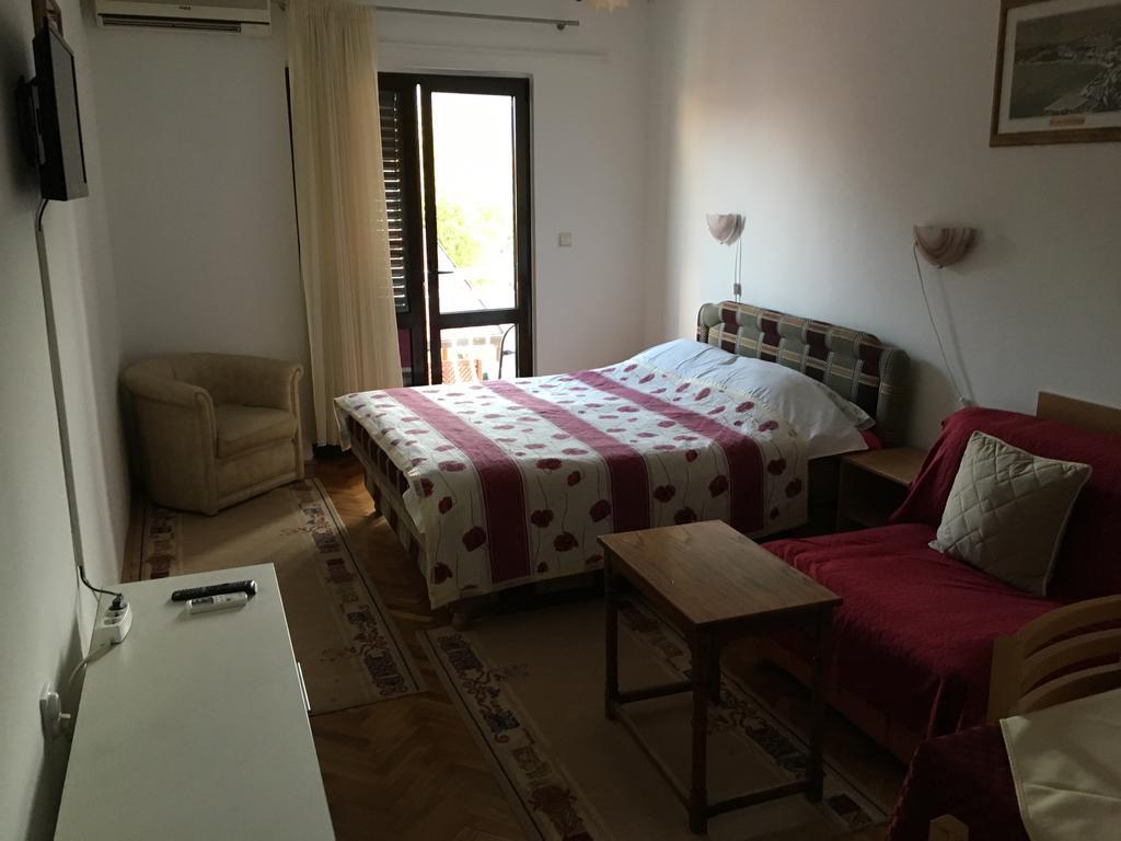 Apartments Upitnik Herceg Novi Exterior foto